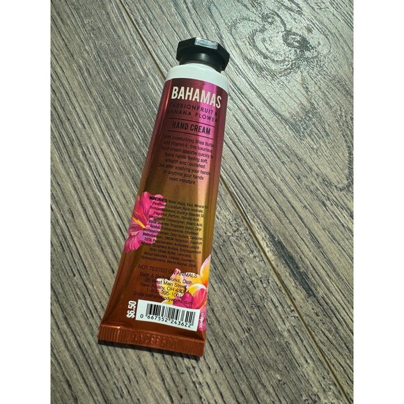 Bath & Body Works Bahamas Passionfruit Banana Flower Shea Butter Hand Cream - Picture 2 of 2